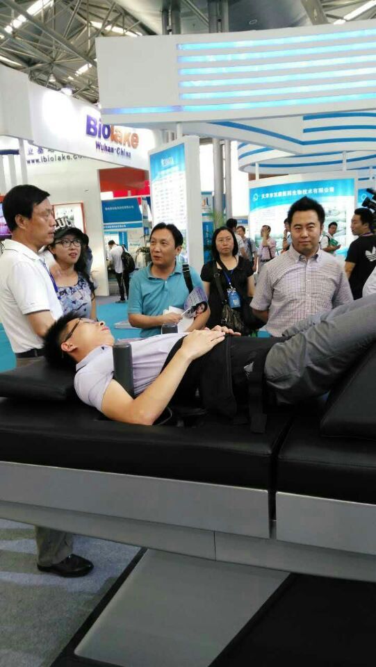 外星艙受到參會(huì)專家好評(píng) 外星艙受到參會(huì)專家好評(píng)